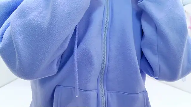 ASUKA ch online show from October 2025 01:54:02 PM