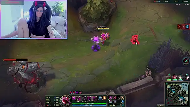 Snapshot of CeriseLapine chatting on March 2025 11:05:02 PM CeriseLapine online show from March 2025 11:05:02 PM