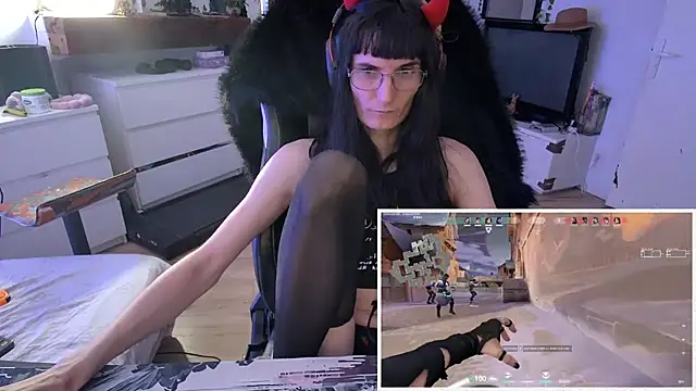 Snapshot of CeriseLapine chatting on October 2025 11:05:01 PM CeriseLapine online show from October 2025 11:05:01 PM