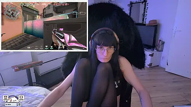 Snapshot of CeriseLapine chatting on October 2025 10:59:02 PM CeriseLapine online show from October 2025 10:59:02 PM