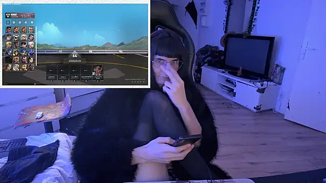 Snapshot of CeriseLapine chatting on October 2025 11:29:02 PM CeriseLapine online show from October 2025 11:29:02 PM