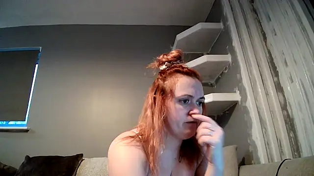 Snapshot of DynamicDuo_oxo chatting on January 2025 04:21:02 PM DynamicDuo oxo online show from January 2025 04:21:02 PM