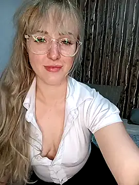 Snapshot of SherryOutdoor1 chatting on January 2025 08:05:02 PM SherryOutdoor1 online show from January 2025 08:05:02 PM