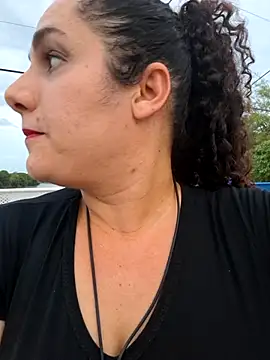 litha luna online show from November 2025 09:26:02 PM