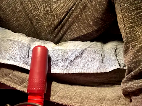 Snapshot of mesetti chatting on November 2025 04:28:02 PM mesetti online show from November 2025 04:28:02 PM