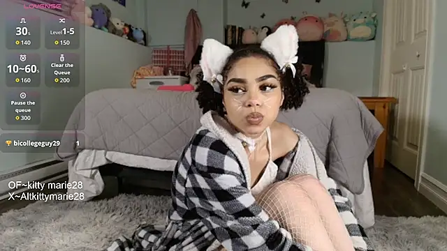 kittymarie28 online show from October 2025 02:32:01 AM