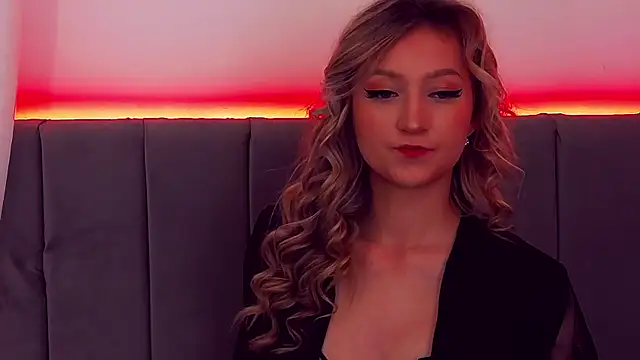 Snapshot of MiaNixan chatting on March 2025 12:42:01 AM MiaNixan online show from March 2025 12:42:01 AM