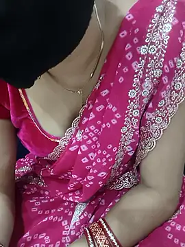 Snapshot of kaveerpooja947 chatting on April 2026 05:41:02 PM kaveerpooja947 online show from April 2026 05:41:02 PM