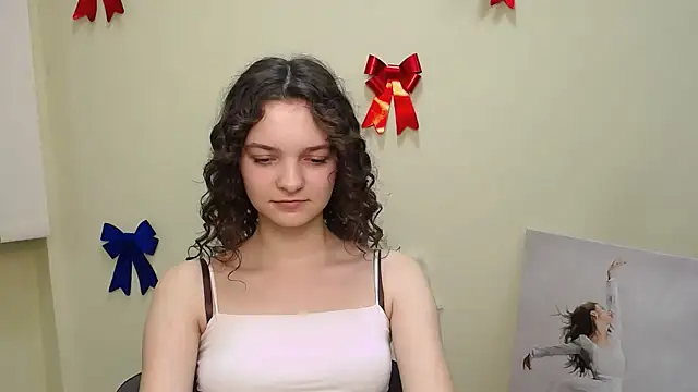 Snapshot of _SusieSu_ chatting on February 2025 03:17:02 PM SusieSu online show from February 2025 03:17:02 PM