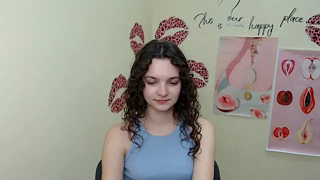 Snapshot of _SusieSu_ chatting on February 2025 03:57:02 PM SusieSu online show from February 2025 03:57:02 PM