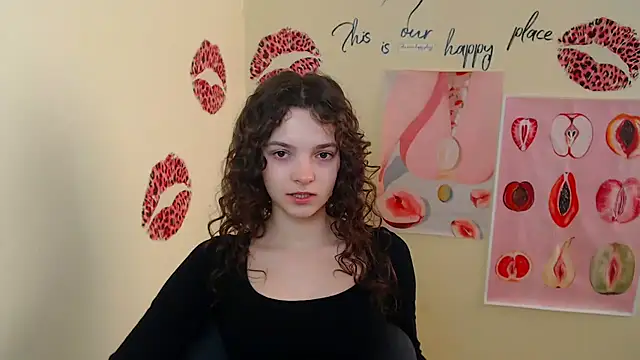 Snapshot of _SusieSu_ chatting on February 2025 01:10:02 PM SusieSu online show from February 2025 01:10:02 PM