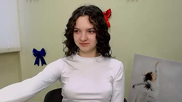 Snapshot of _SusieSu_ chatting on February 2025 06:17:02 AM SusieSu online show from February 2025 06:17:02 AM