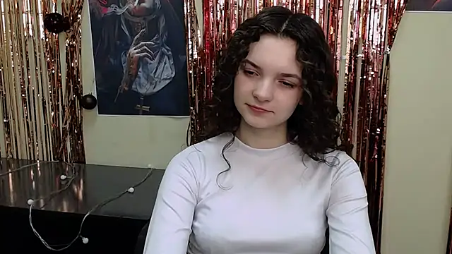 Snapshot of _SusieSu_ chatting on March 2025 01:28:02 PM SusieSu online show from March 2025 01:28:02 PM