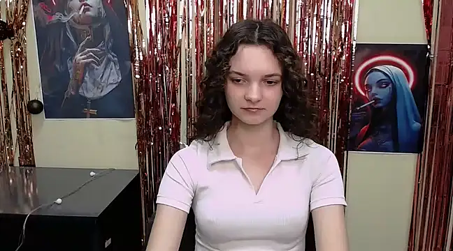 Snapshot of _SusieSu_ chatting on March 2025 04:44:02 PM SusieSu online show from March 2025 04:44:02 PM