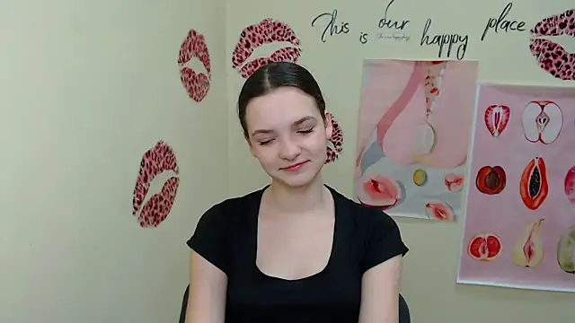 Snapshot of _SusieSu_ chatting on March 2025 12:57:02 PM SusieSu online show from March 2025 12:57:02 PM