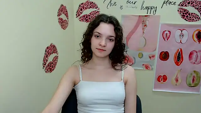 Snapshot of _SusieSu_ chatting on March 2025 10:43:02 AM SusieSu online show from March 2025 10:43:02 AM