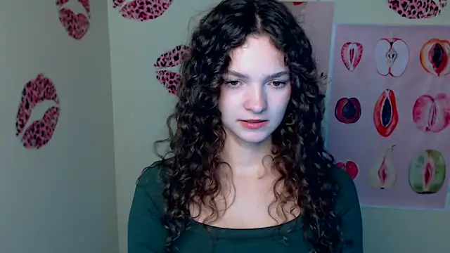 Snapshot of _SusieSu_ chatting on October 2025 07:01:02 PM SusieSu online show from October 2025 07:01:02 PM