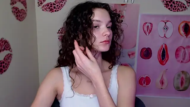 Snapshot of _SusieSu_ chatting on October 2025 06:52:01 PM SusieSu online show from October 2025 06:52:01 PM