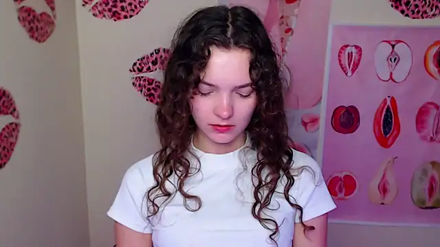 Snapshot of _SusieSu_ chatting on October 2025 06:32:01 AM SusieSu online show from October 2025 06:32:01 AM