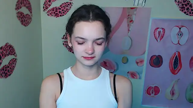 Snapshot of _SusieSu_ chatting on December 2025 01:05:02 PM SusieSu online show from December 2025 01:05:02 PM