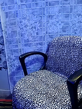 kindar-joy online show from December 2025 03:02:02 AM