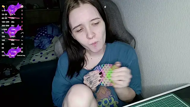 Snapshot of crashtest_13 chatting on January 2025 01:10:01 AM crashtest 13 online show from January 2025 01:10:01 AM