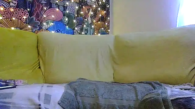 Snapshot of freyadivine chatting on January 2025 12:19:02 PM freyadivine online show from January 2025 12:19:02 PM