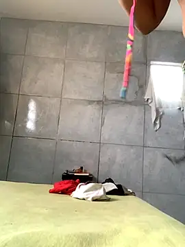 Gabrielleof online show from November 2025 01:43:01 PM