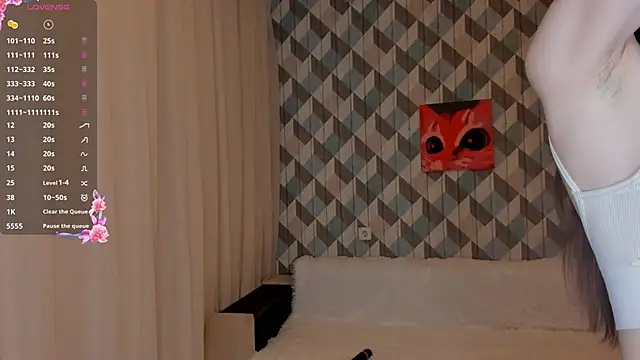 EvaBradley online show from March 2025 04:09:02 PM