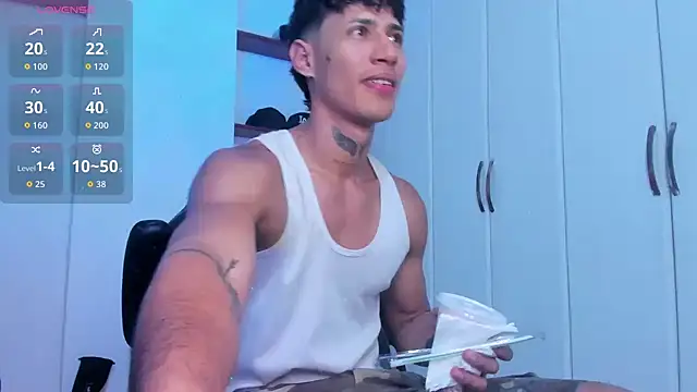 Snapshot of Jonryder_ chatting on September 2025 10:53:01 PM Jonryder online show from September 2025 10:53:01 PM