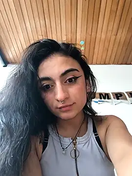 Lila Desiree online show from December 2025 07:53:02 PM