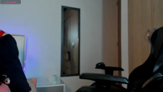 Snapshot of facebaby1 chatting on December 2025 02:40:01 AM facebaby1 online show from December 2025 02:40:01 AM