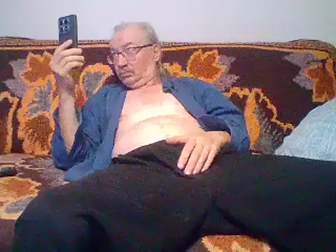loverboyxxx69 online show from January 2025 02:30:01 AM