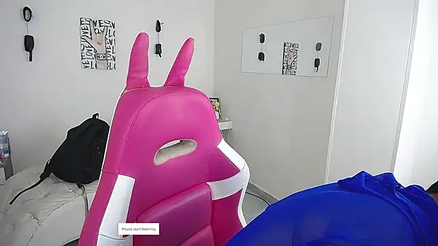 Leonard Price online show from April 2026 01:10:02 AM