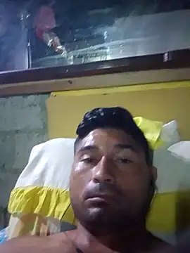 Snapshot of Diogo100 chatting on September 2025 06:37:02 AM Diogo100 online show from September 2025 06:37:02 AM