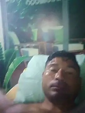 Snapshot of Diogo100 chatting on October 2025 05:38:02 AM Diogo100 online show from October 2025 05:38:02 AM