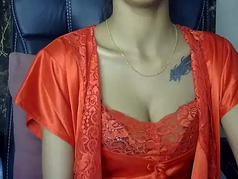 Snapshot of MAAYRA_09 chatting on February 2025 08:11:02 PM MAAYRA 09 online show from February 2025 08:11:02 PM