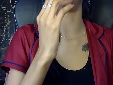 Snapshot of MAAYRA_09 chatting on February 2025 01:46:02 AM MAAYRA 09 online show from February 2025 01:46:02 AM