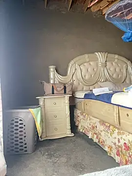 nymphonigh online show from April 2026 09:20:01 AM