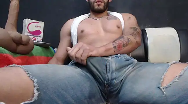 ethasteban27 online show from March 2025 10:48:01 AM