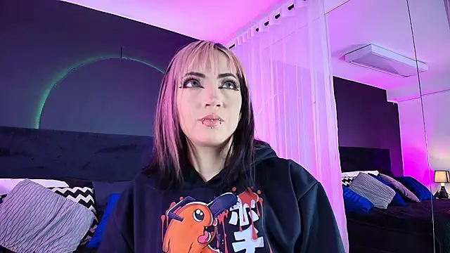 Aylen darkmoor online show from April 2026 07:41:01 PM