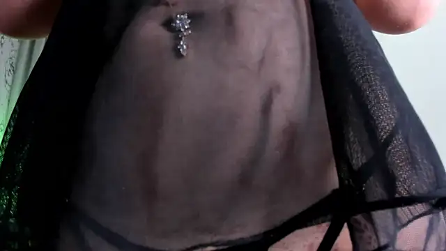 Naia x online show from March 2025 11:28:02 PM