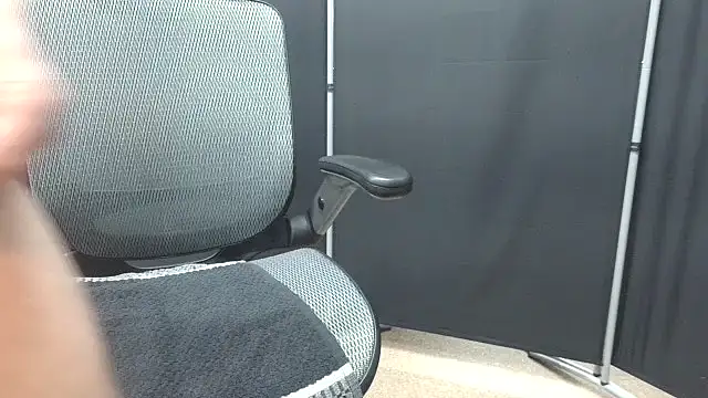 Snapshot of ThickCockLover2 chatting on October 2025 02:48:01 PM ThickCockLover2 online show from October 2025 02:48:01 PM