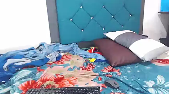 jaycolinss online show from February 2025 06:48:01 PM