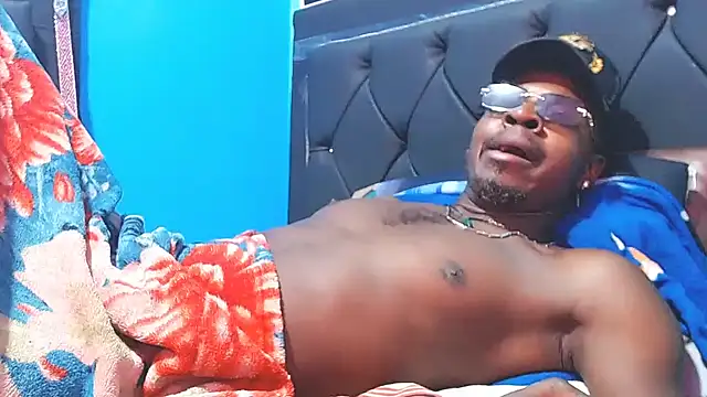 Snapshot of jaycolinss chatting on February 2026 06:40:02 AM jaycolinss online show from February 2026 06:40:02 AM