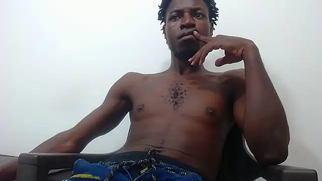 Snapshot of jaycolinss chatting on June 2026 03:07:01 AM jaycolinss online show from June 2026 03:07:01 AM