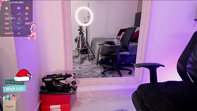 Mariana c1 online show from December 2025 03:29:02 PM