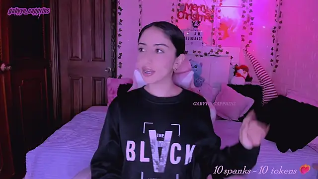 gabyye capprins online show from November 2025 12:13:02 AM