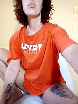 Snapshot of Mardul-ce chatting on February 2025 12:36:01 PM Mardul-ce online show from February 2025 12:36:01 PM