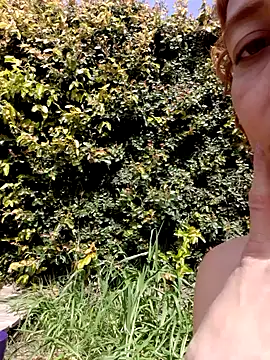 Snapshot of Mardul-ce chatting on September 2025 04:07:02 PM Mardul-ce online show from September 2025 04:07:02 PM